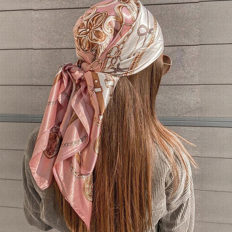 ✨ Lenço de Cetim Premium 90x90 cm – Elegância em Todas as Cores ✨